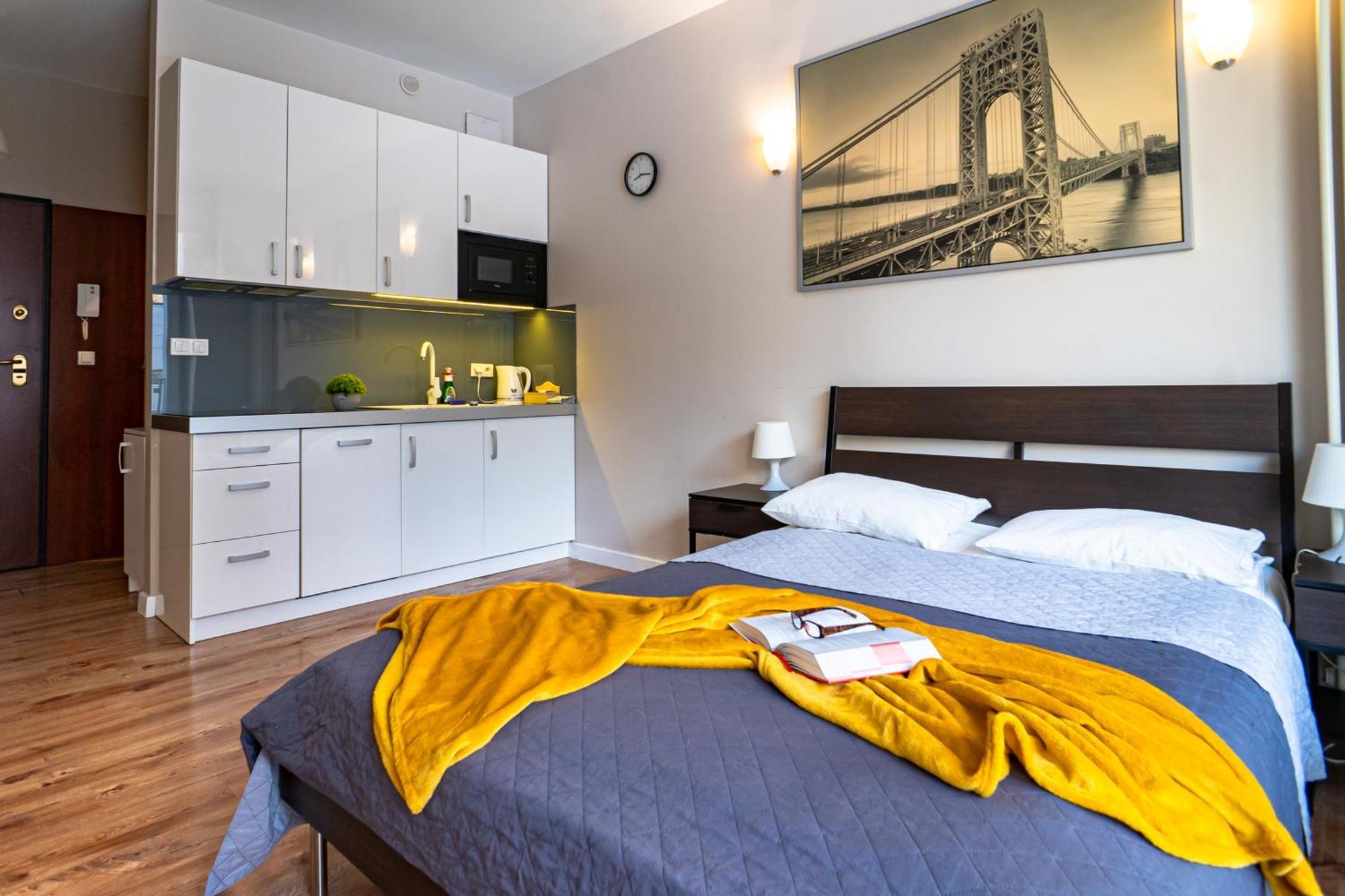 Apartamenty Triton Park วอร์ซอ ภายนอก รูปภาพ