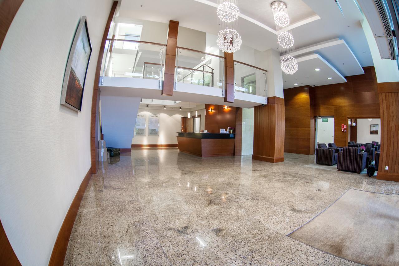 Apartamenty Triton Park วอร์ซอ ภายนอก รูปภาพ